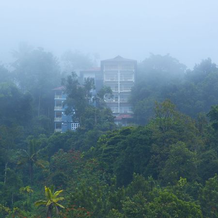Spice Country Resort Chithirapuram Luaran gambar
